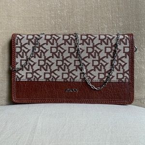 DKNY international travel purse bag WOC Shoulder bag